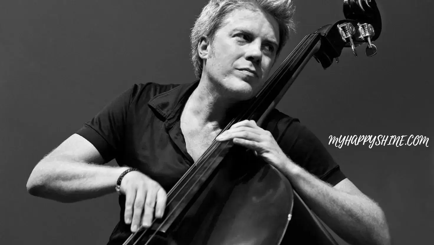 Kyle Eastwood